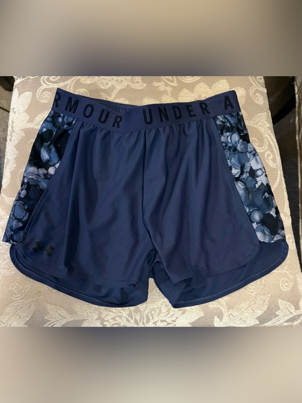 Under Armour Navy Blue Athletic Running Shorts Floral Print Side Panels Small
